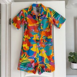 Nooworks Shortalls Romper Jumpsuit in Tropico colorful print Small